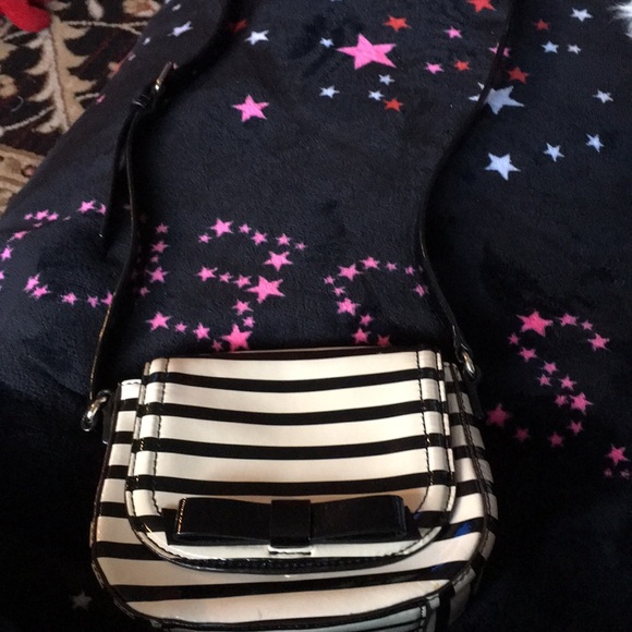 kate spade Handbags - Kate Spade bundle for trade